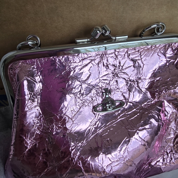 Vivienne Westwood Light Pink Metallic Crinkle Calf Skin Granny  Purse Kisslock - Picture 7 of 16